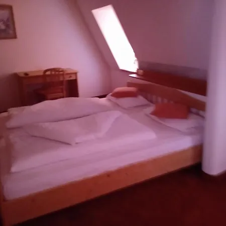 Weisskugel Gasthof Malles Venosta